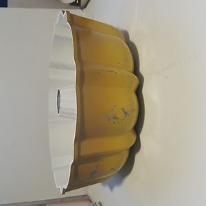 Bundt Fluted Tube Pan 30